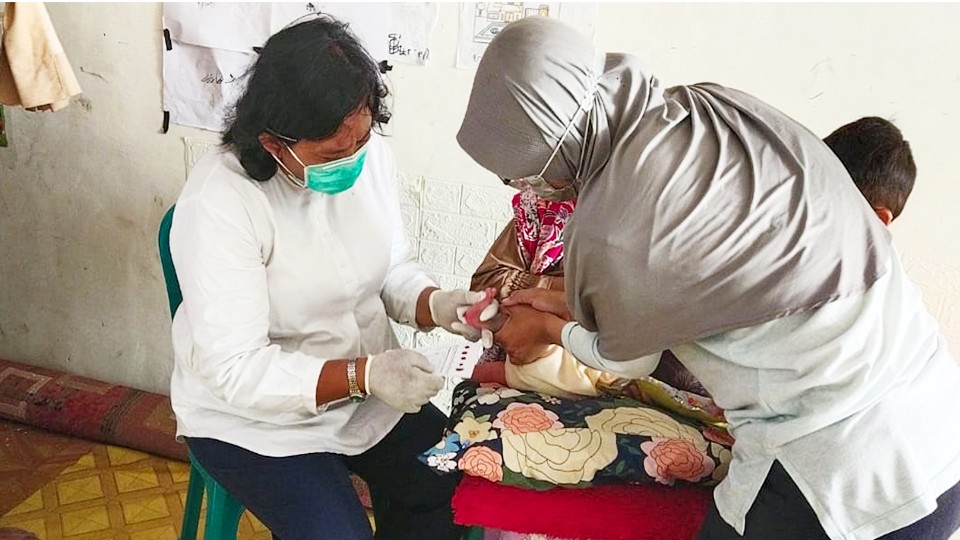 Kegiatan Skrining Hipotiroid Kongenital pada bayi baru lahir di wilayah kerja Puskesmas Sambeng